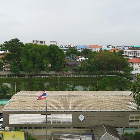 Metro Residence Surin Buitenkant foto
